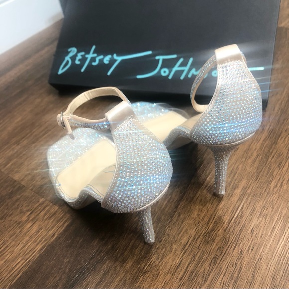 Betsey Johnson SB-Cole Champagne Rhinestone Heels - Picture 5 of 11
